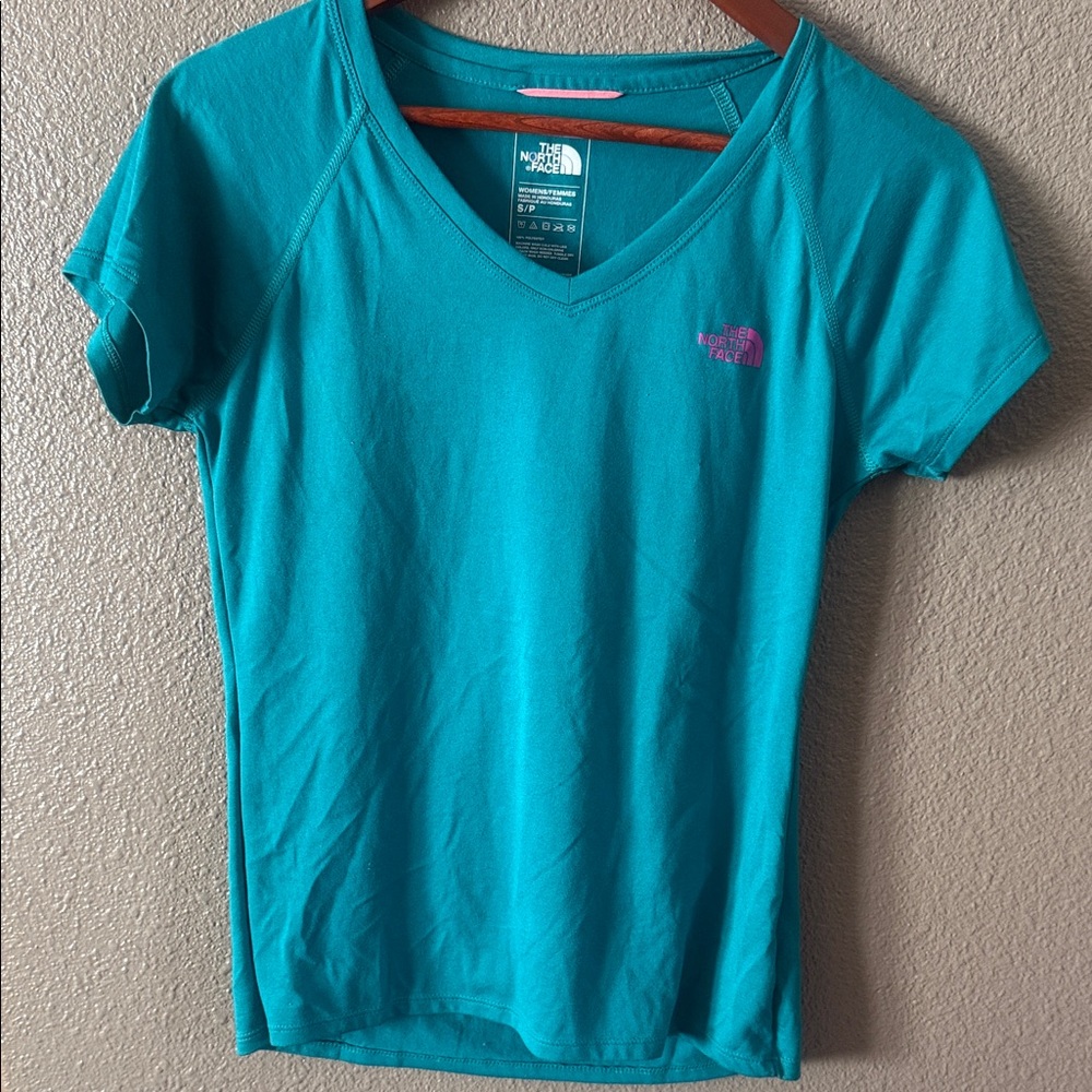 The North Face Women's Teal V-Neck Short Sleeve Active Tee